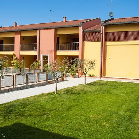 Ai Tre Fienili Aparthotel