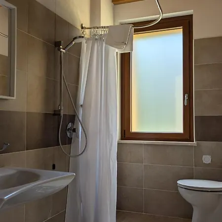 Ai Tre Fienili Aparthotel Ponti sul Mincio