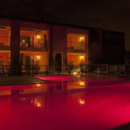 Ai Tre Fienili Hotel apartamentowy
